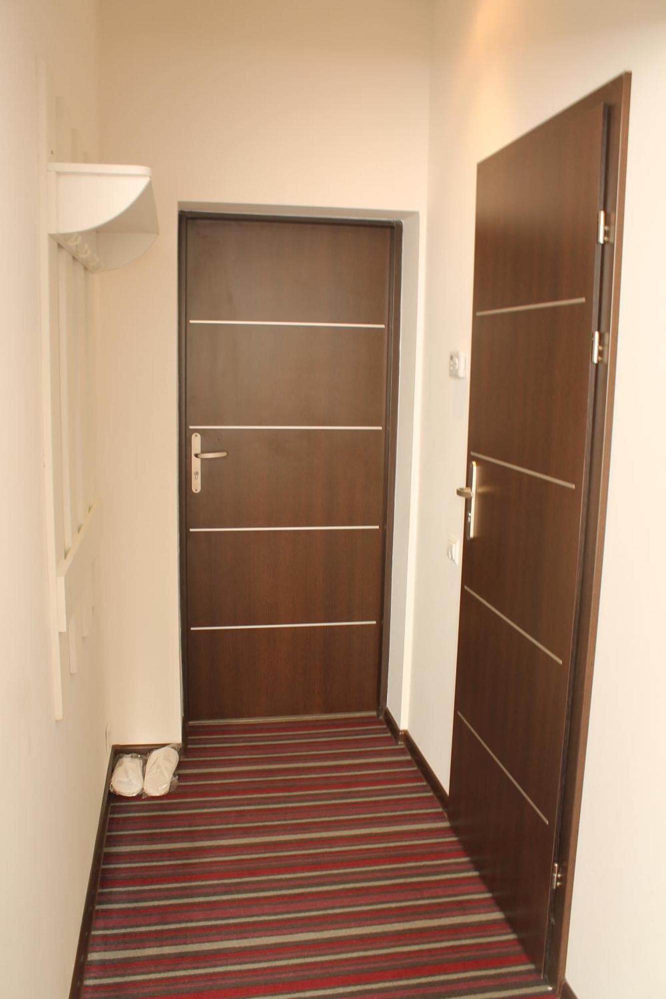 Hotel Kalyna Kharkiv Extérieur photo