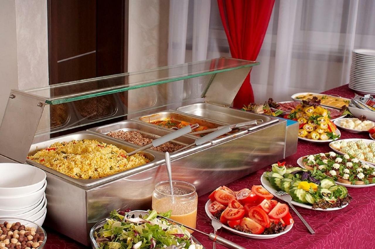 Hotel Kalyna Kharkiv Extérieur photo